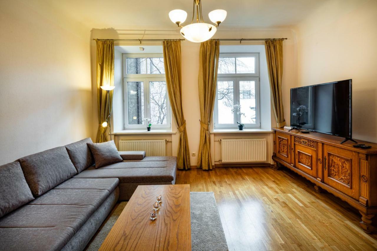 Dzirnavu Street Apartment In City Center Рига Екстер'єр фото