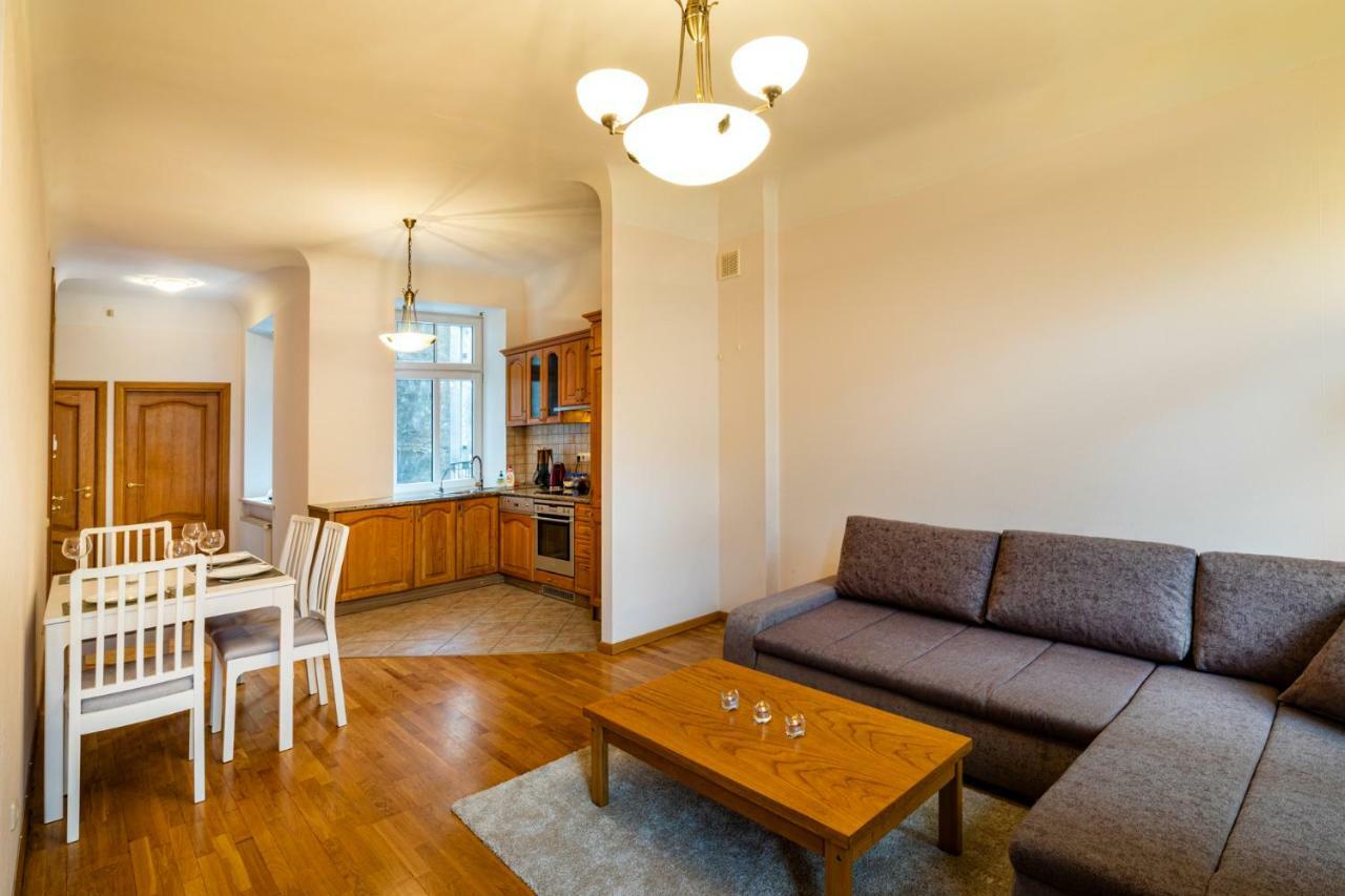 Dzirnavu Street Apartment In City Center Рига Екстер'єр фото